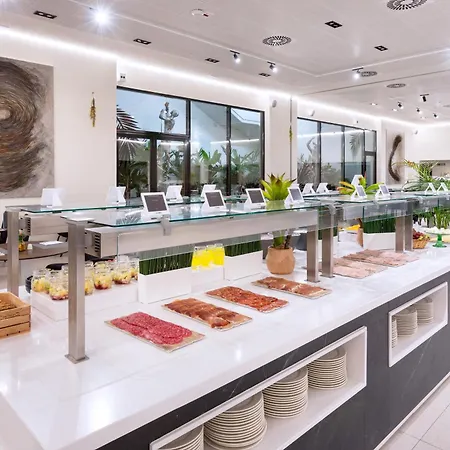 Hotel Alexandre Fira Congress 4*