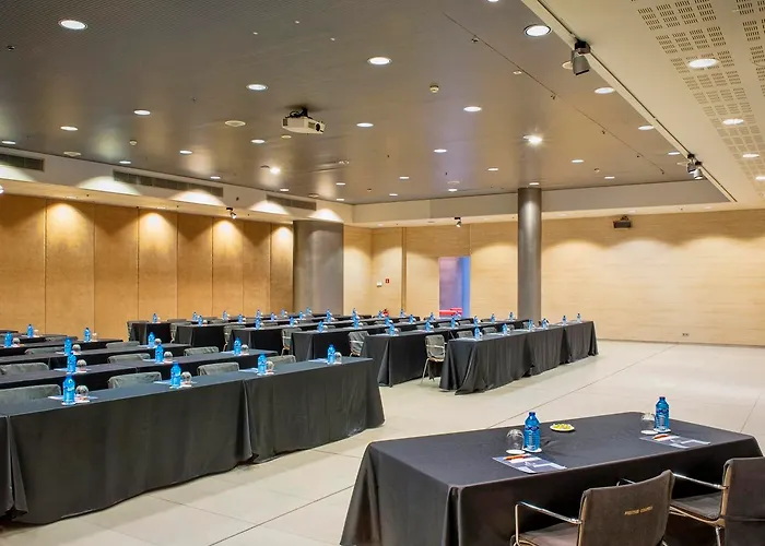 Hotel Alexandre Fira Congress