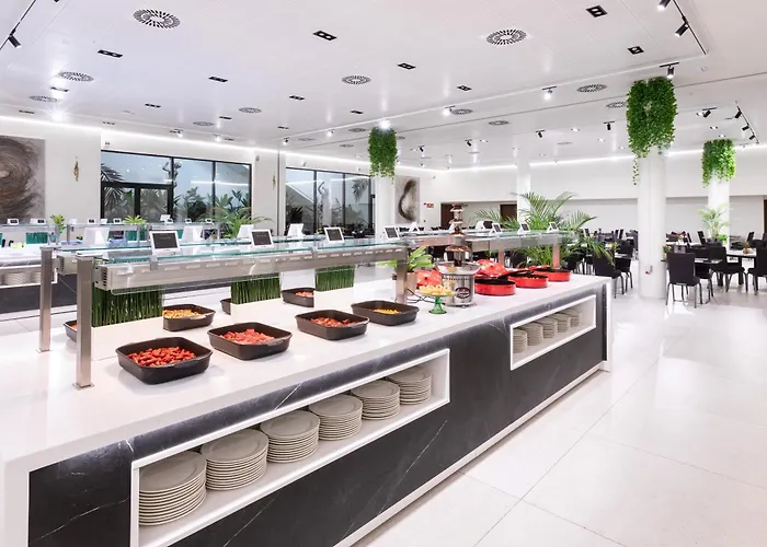 Hotel Alexandre Fira Congress 4*