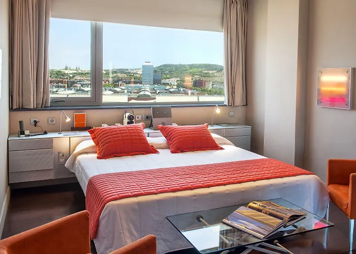 Hotel Alexandre Fira Congress 4*