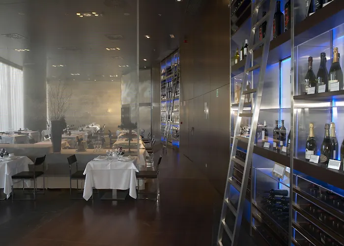 Alexandre Fira Congress Hotel